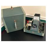 Argus Slide Projector w/ Case 