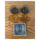 Assorted Vintage Ashtrays - Frontier Hotel Las Vegas 