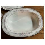 Noritake "Shenandoah" Bone China Set - 12 Place Settings and Serving Pieces 