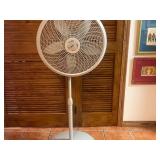 Lasko white oscillating pedestal fan wit