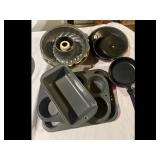 Bakeware & Pans Collection