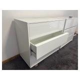 Modern White 3-Drawer Dresser