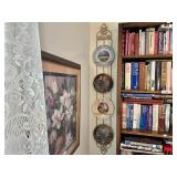 Decorative Collector Plate Set