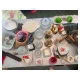 Assorted Decorative Items