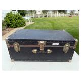 Seward Vintage Black Trunk