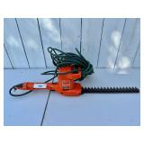 Black & Decker Hedge Trimmer