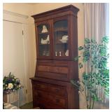 Estate Sale House to be Demolished so EVERYTHING down to the Kitchen Sink is for sale 