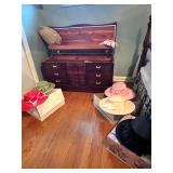 Living Estate Sale  Living Estate Sale