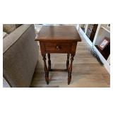 William & Mary Style Pegged 1-Drawer Stand
