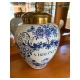 Virginia Delft Tobacco Jar