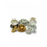 31 VintageTeacupsFigurinesGoldCatDecorLotSet