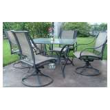 patio set    $ 300.00