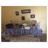 Tons of kitchen items