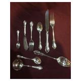 Service for 12 Legato with serving piecesh