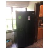 Side by side refrigerator