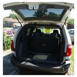 2005 dodge caravan 60500 mile  runs great