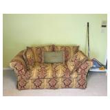 Nice love seat