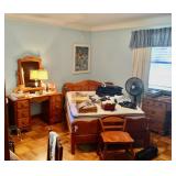 Full bed with beautyrest mattress