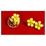 Cute yellow pin and earrings