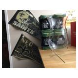 Vintage saints pennets 