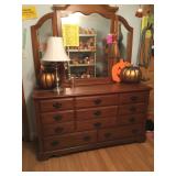 Nice oak dresser
