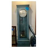 Electric grandfather clock