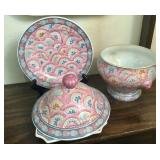 Aisian themed porceline