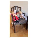 Armchair lots of dolls