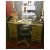 Desk , boxes