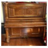 Beautiful piano from 1800’s