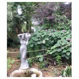 Huge fountain statue has had some repairs, could use some paint or as is Shabby chic’