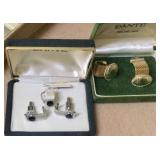 Boxed cuff links