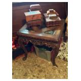 Table lots of wooden boxes