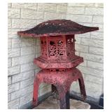 Iron lantern pagoda