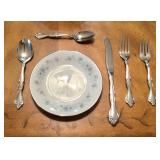 Stainless flatware