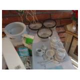 lots of vintage housewares