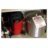 Vacuum , boiling pot