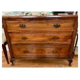 Antique chest with 3 drawers