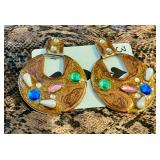 Clip on round earrings