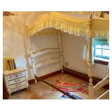 Twin canopy bed