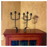 Chain link candlesticks