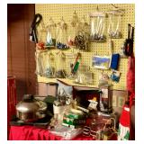 Small appliances, Christmas bulbs