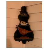 Corner shelf , bird figures