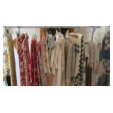 Table cloths Bed spreads  Quilts