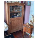 Curio cabinet