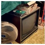 Old box TV