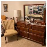 Chair dresser