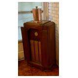 Antique radio cabinet
