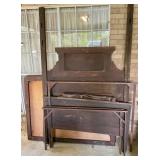 Teaster bed