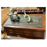 Spool cabinet , Marbles